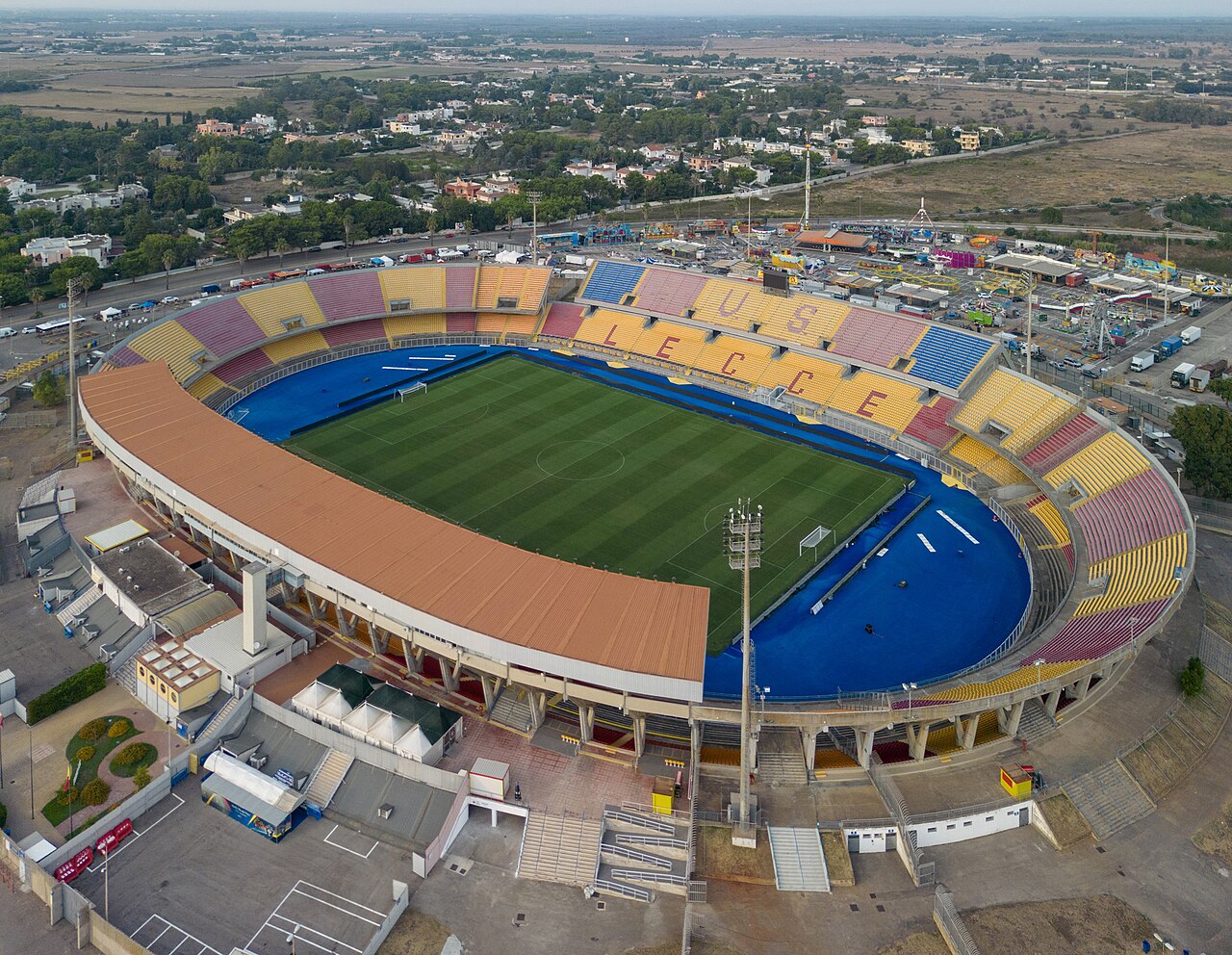 Stadion Via del Mare, Lecce — arhivska fotografija