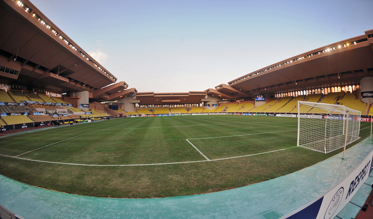 Stadion Louis II, Monaco — arhivska fotografija
